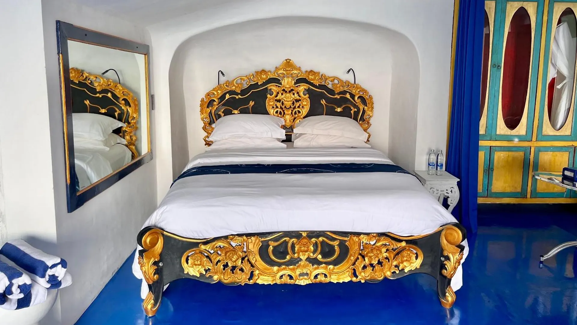 Villa Morabito Art Cliff à Uluwatu Indonésie