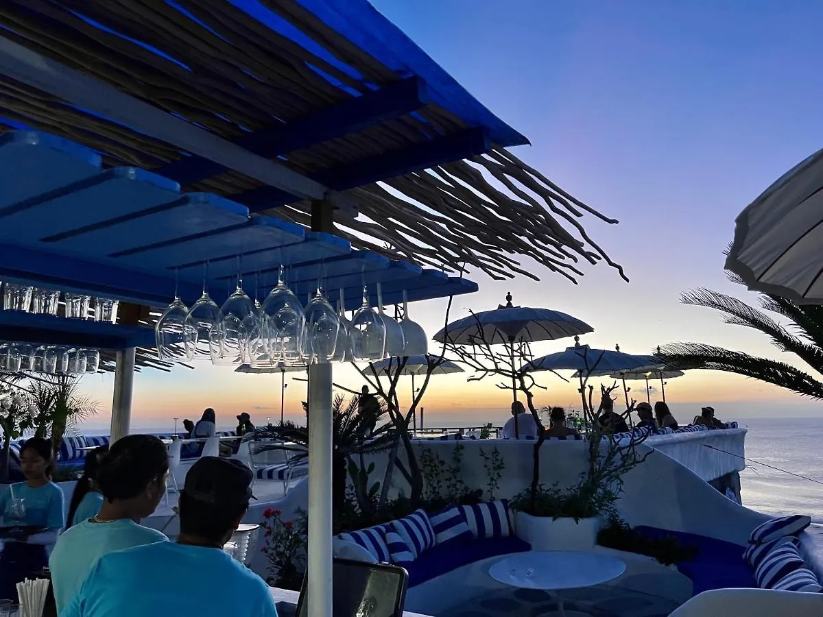Morabito Art Cliff Villa Uluwatu  Uluwatu (Bali)